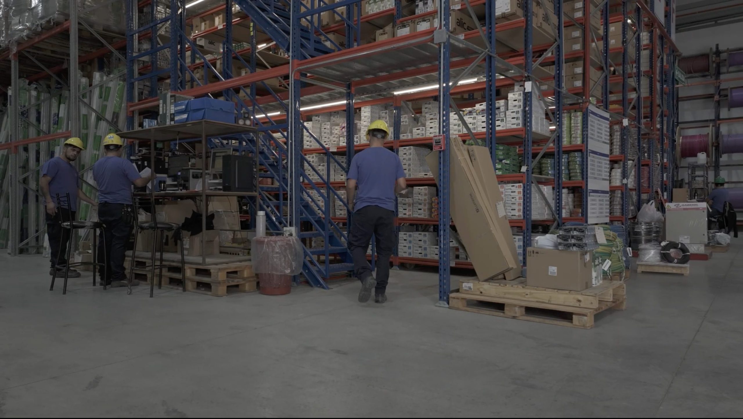 Trabajadores con caso en depósito Trielec